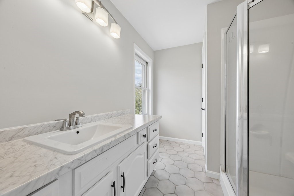 11 Kittredge Road Property Photo 20
