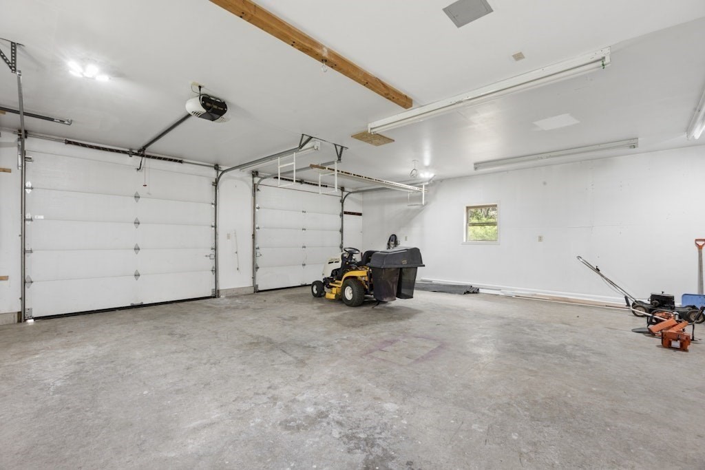 11 Kittredge Road Property Photo 30