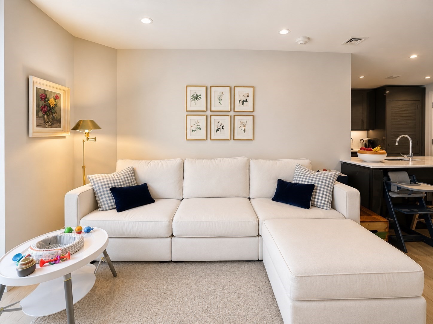 133 Seaport Blvd # 717 Property Photo 10