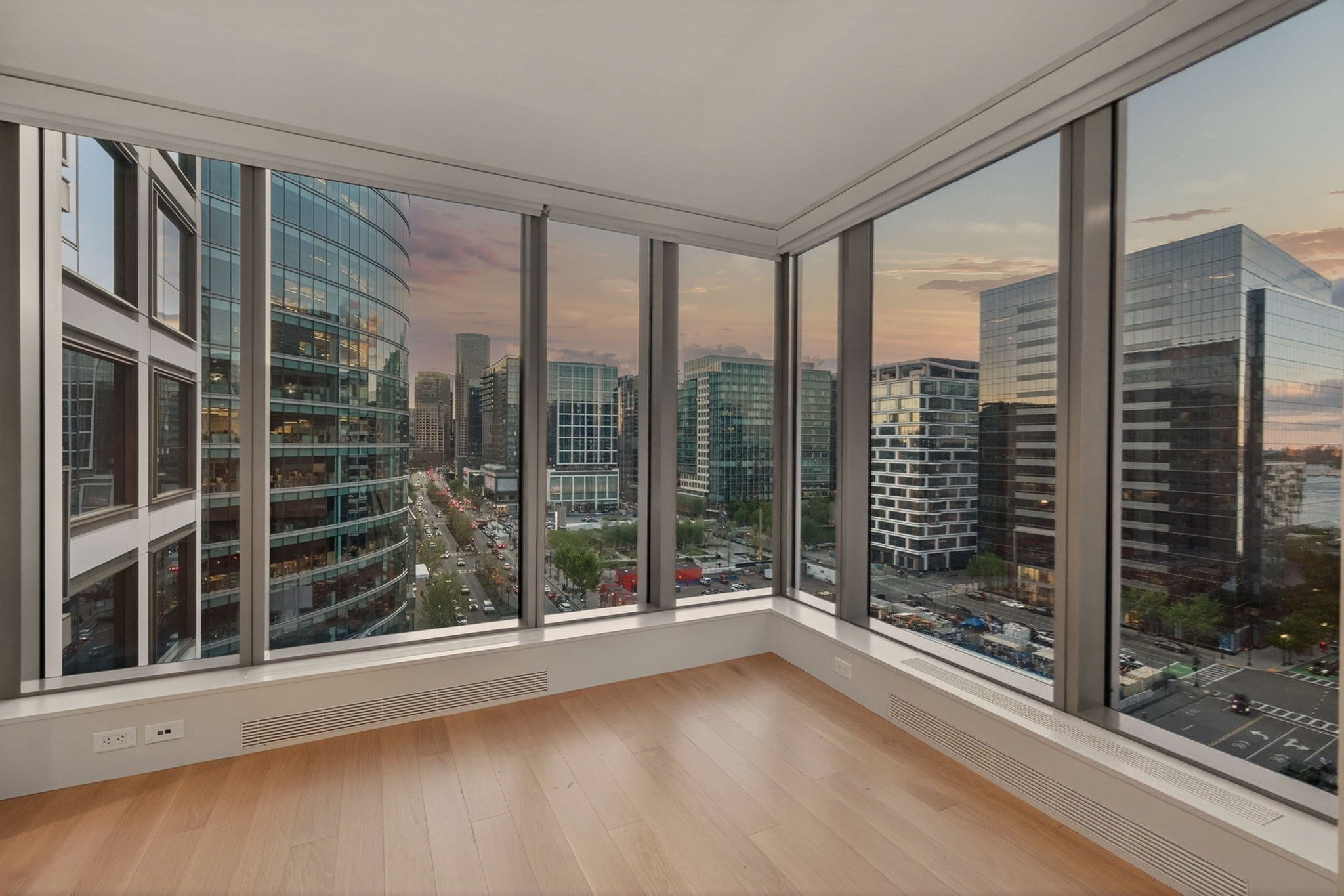 133 Seaport Blvd # 1208 Property Photo 1
