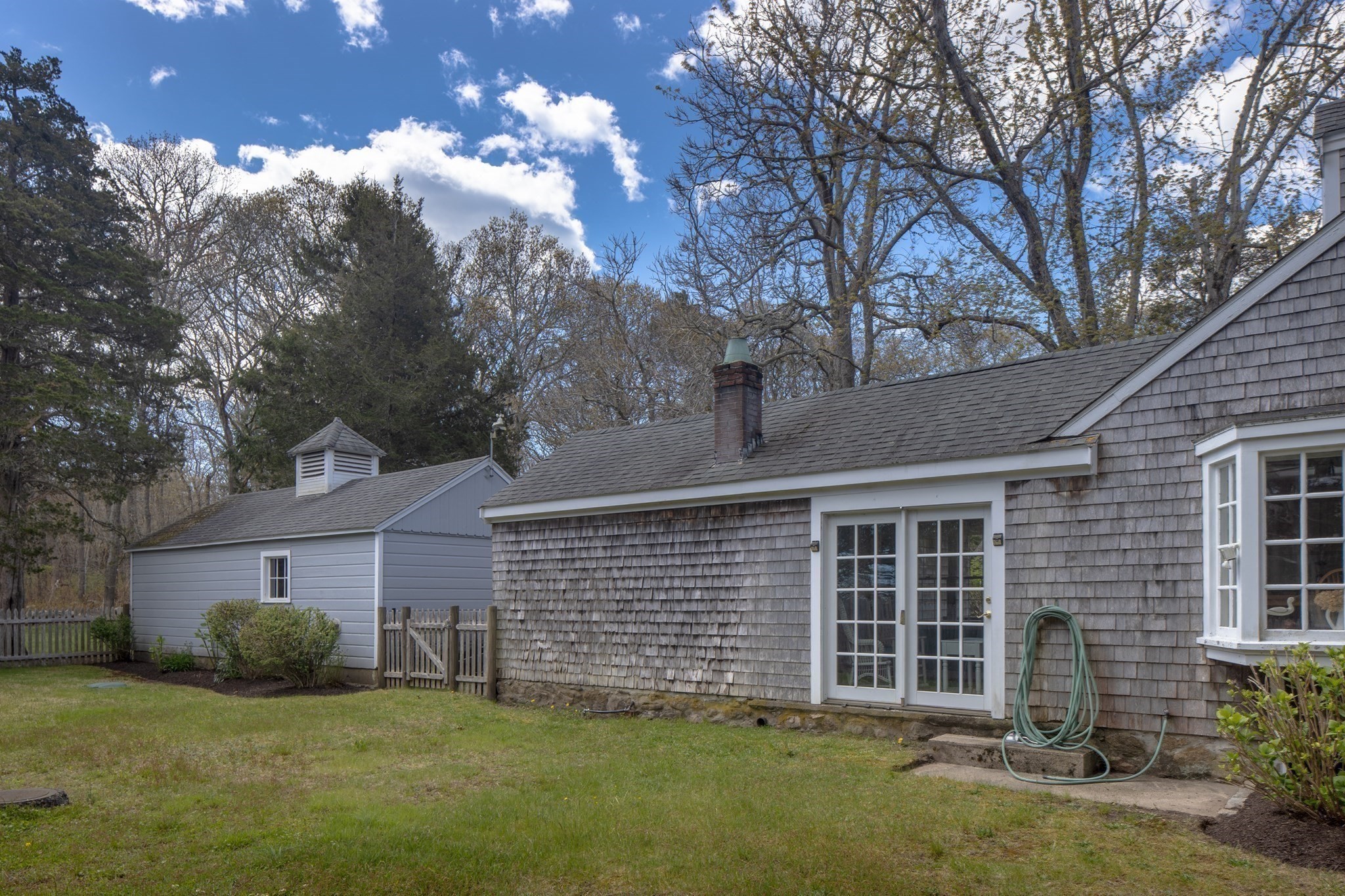 12 Noyes Ave Property Photo 14