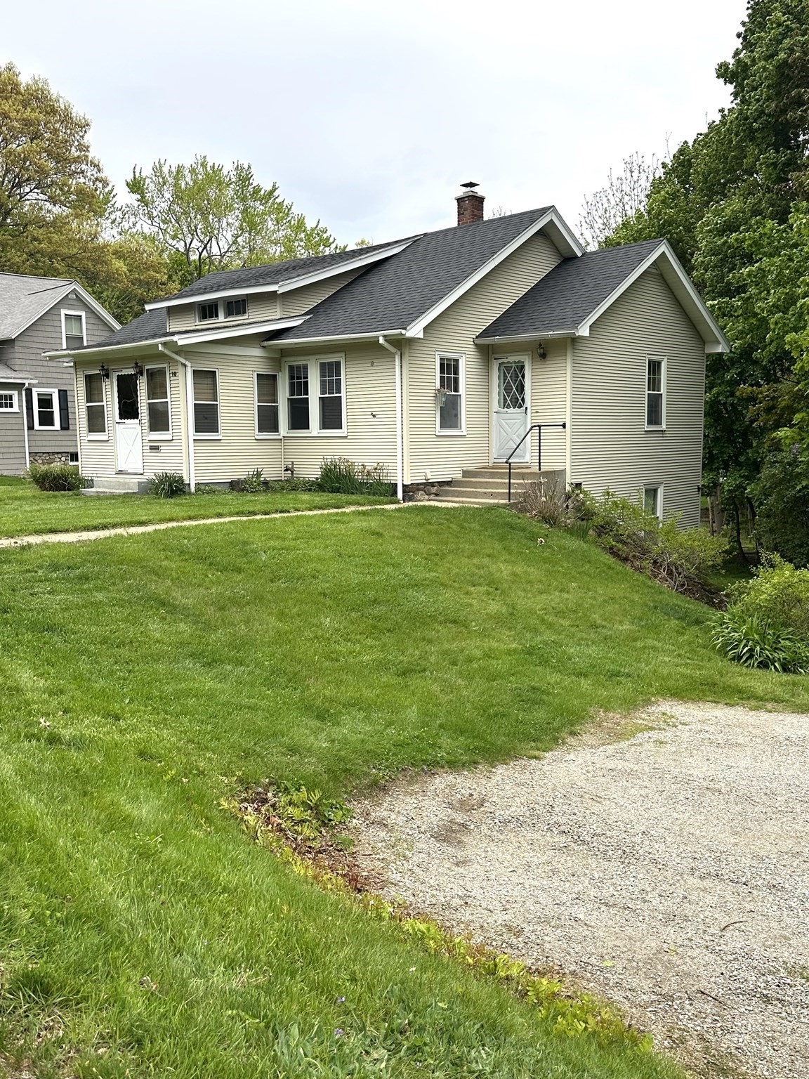 10 Park St Property Photo 2