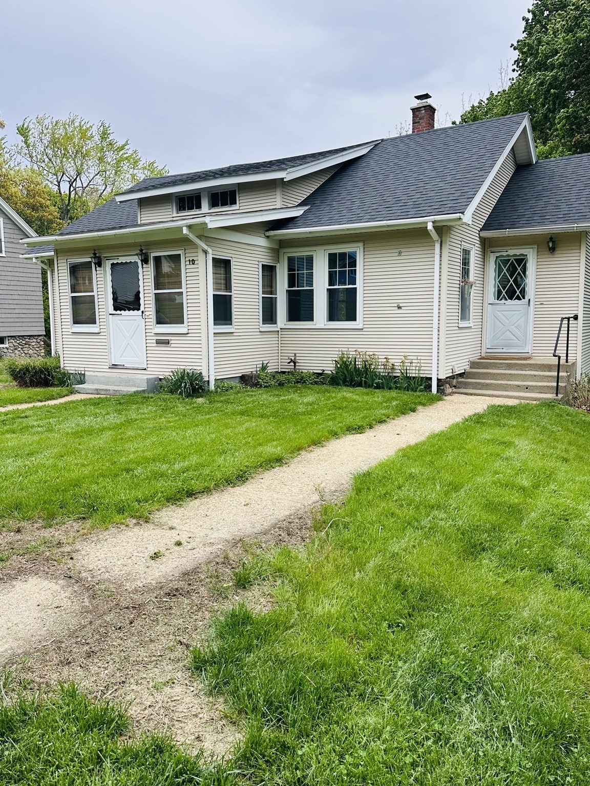 10 Park St Property Photo 4