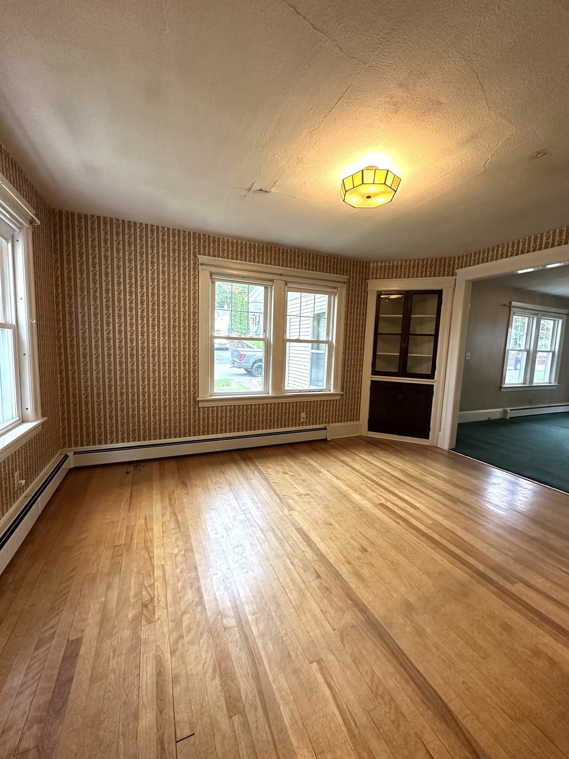 10 Park St Property Photo 11