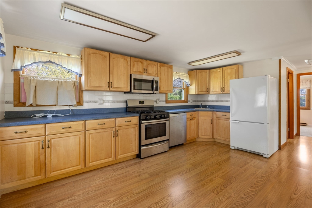 5 Weir Rd Property Photo 17