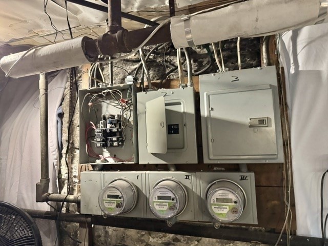 495 Warren St. Property Photo 22