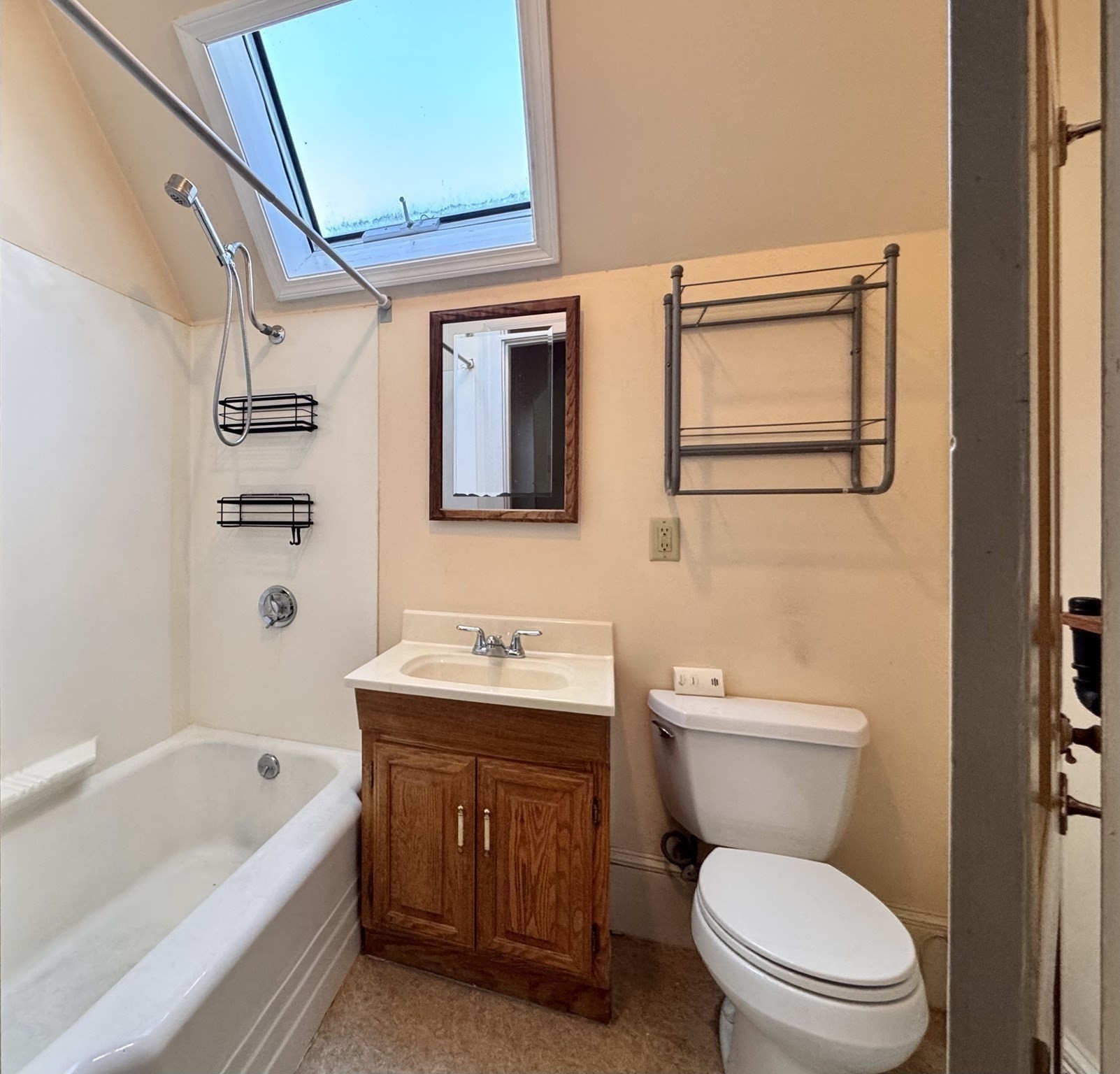 587 Haverhill Street # 6 Property Photo 8