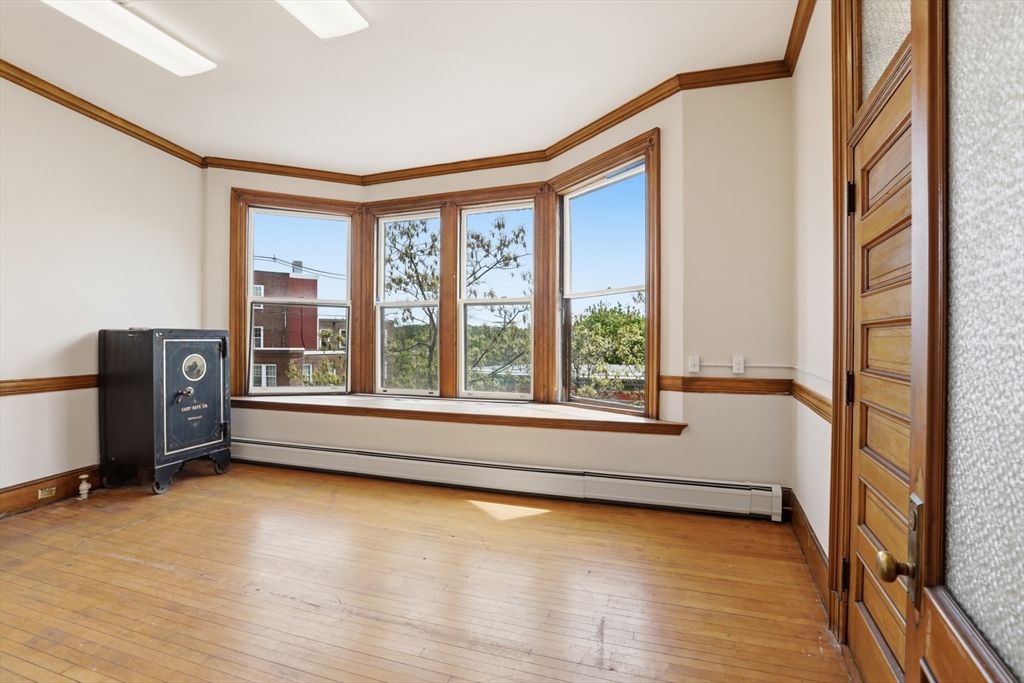 45 Main St # 5 Property Photo 3