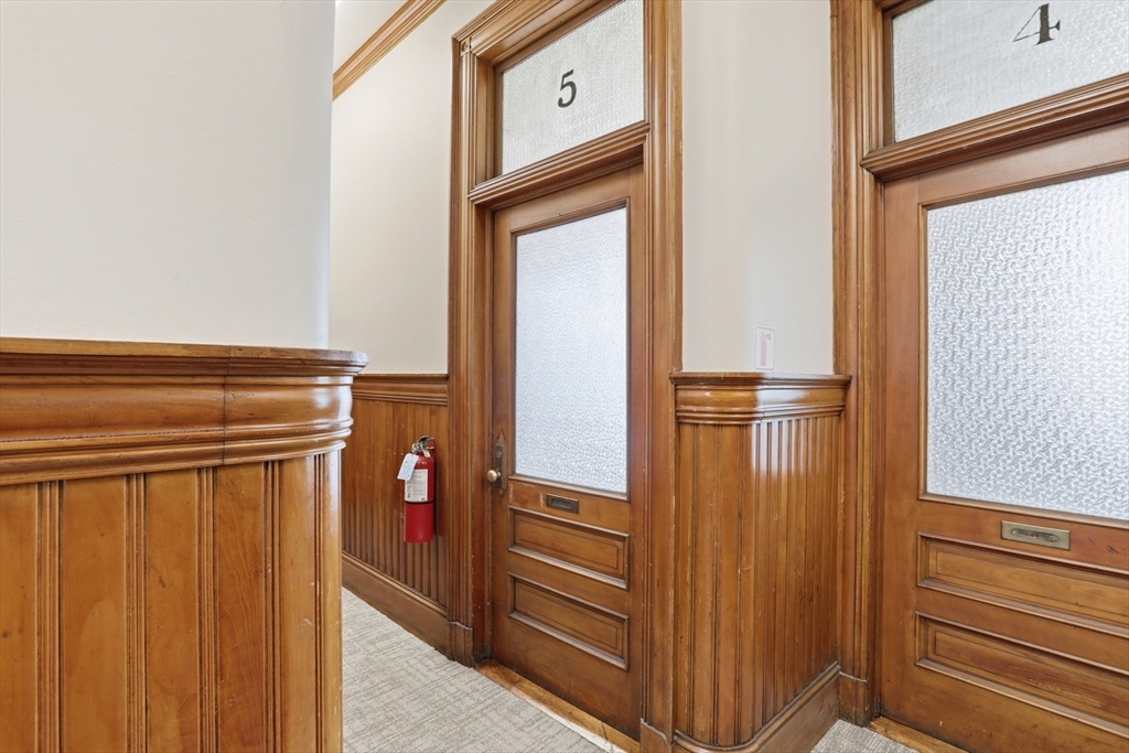 45 Main St # 5 Property Photo 7
