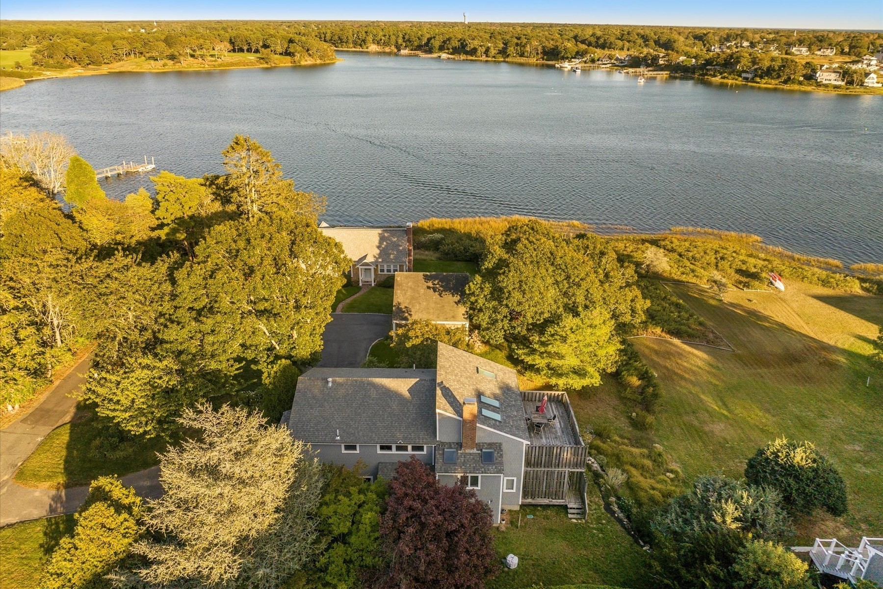 29 Bass River Rd Property Photo 7