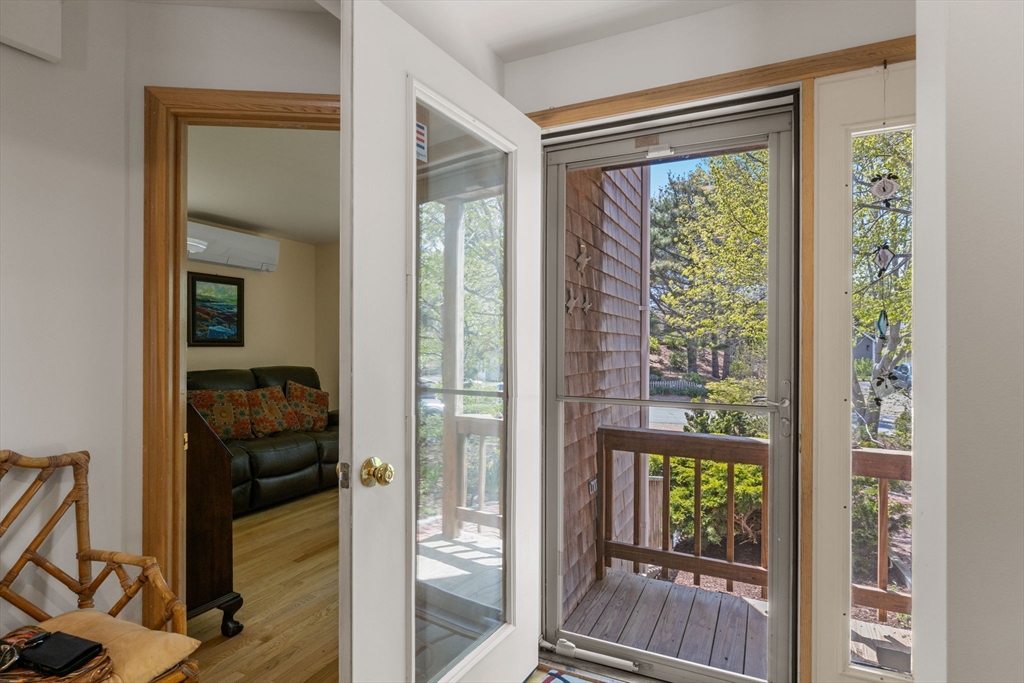 27 Blueberry Avenue Property Photo 4