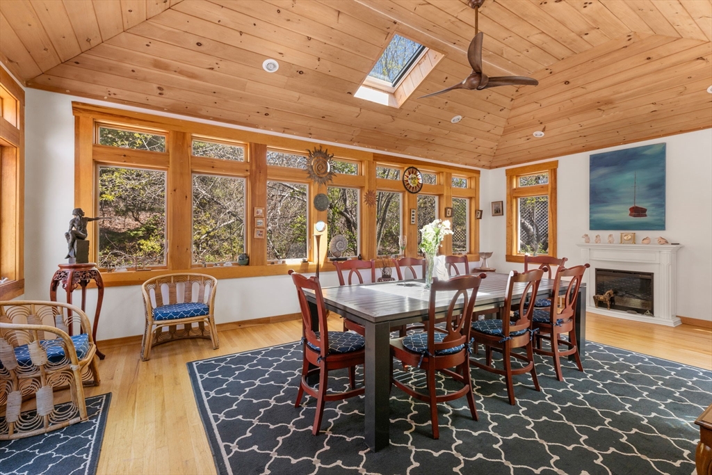 27 Blueberry Avenue Property Photo 12