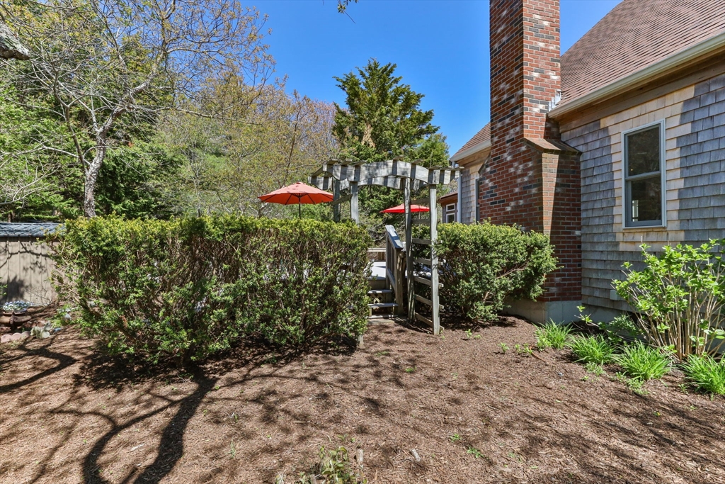 27 Blueberry Avenue Property Photo 24
