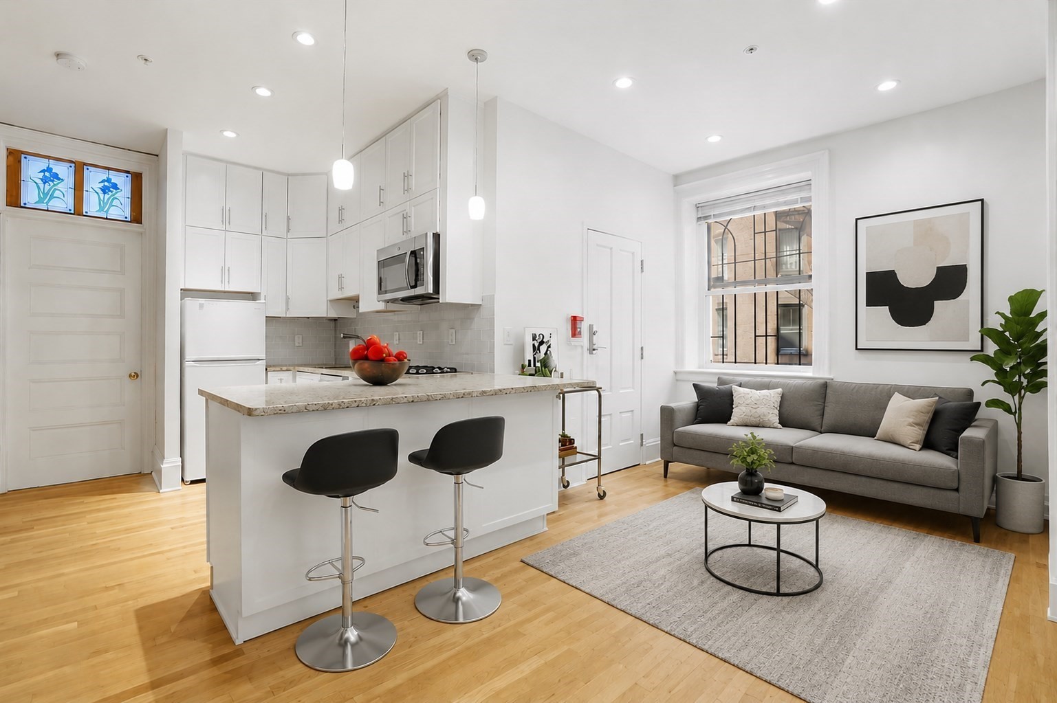 31 Massachusetts Ave # 2 Property Photo 1