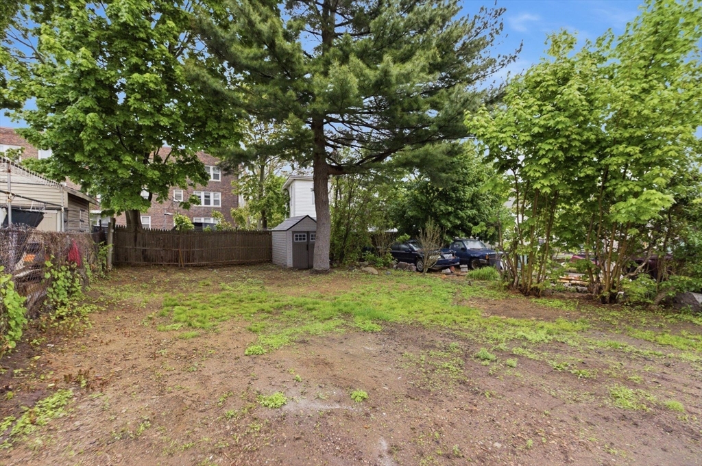 48 Vine St Property Photo 11
