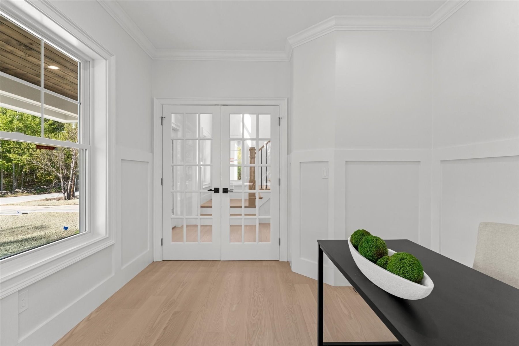 150 Fruit St Property Photo 11
