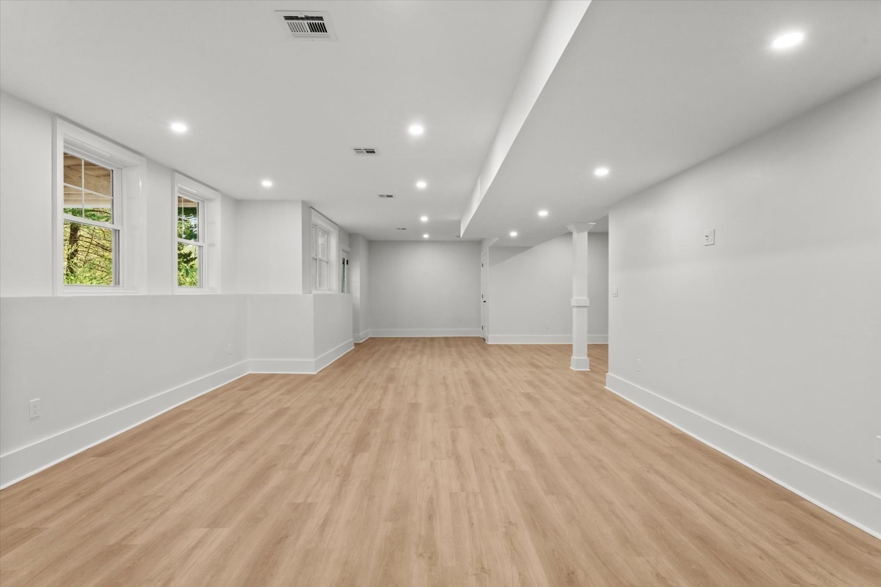 150 Fruit St Property Photo 29