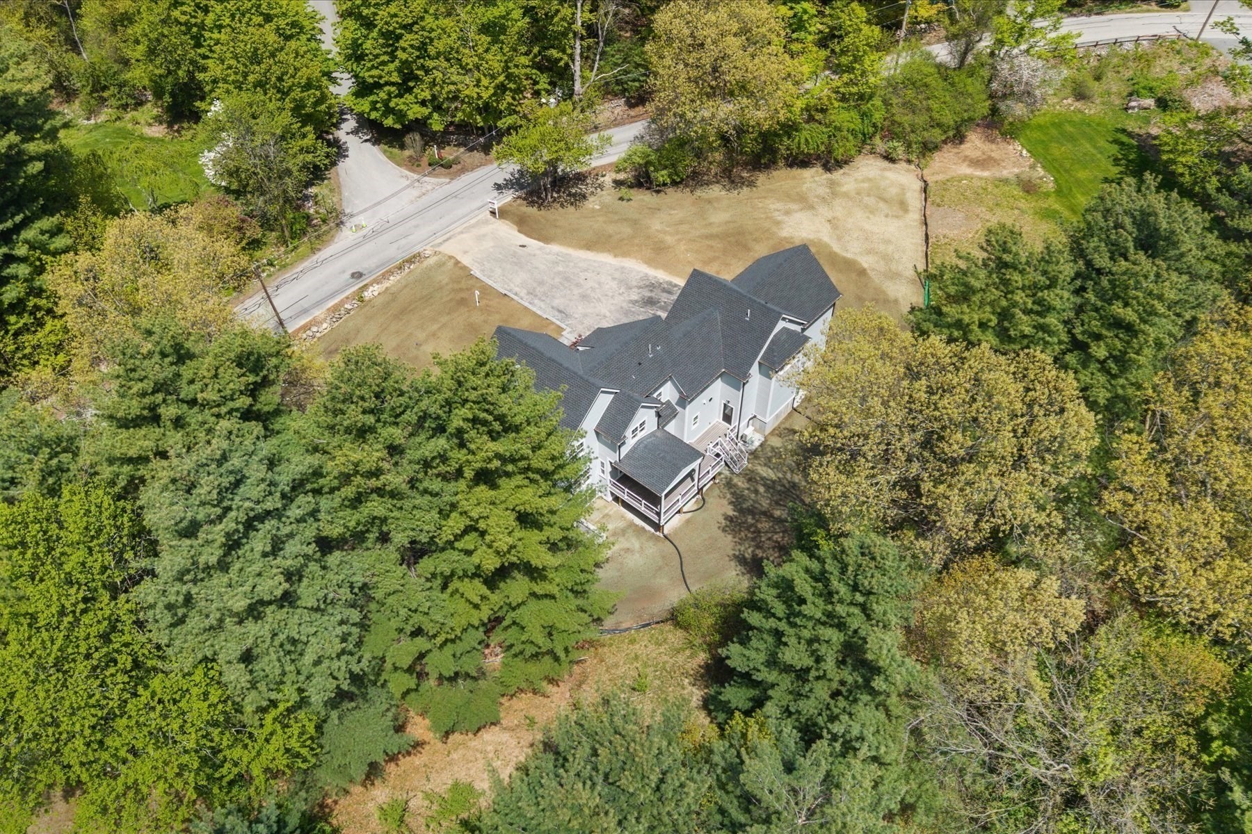 150 Fruit St Property Photo 41