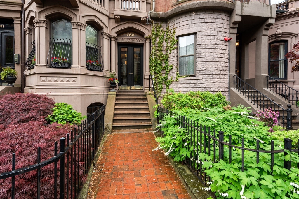 165 Beacon Street # 2 Property Photo 1