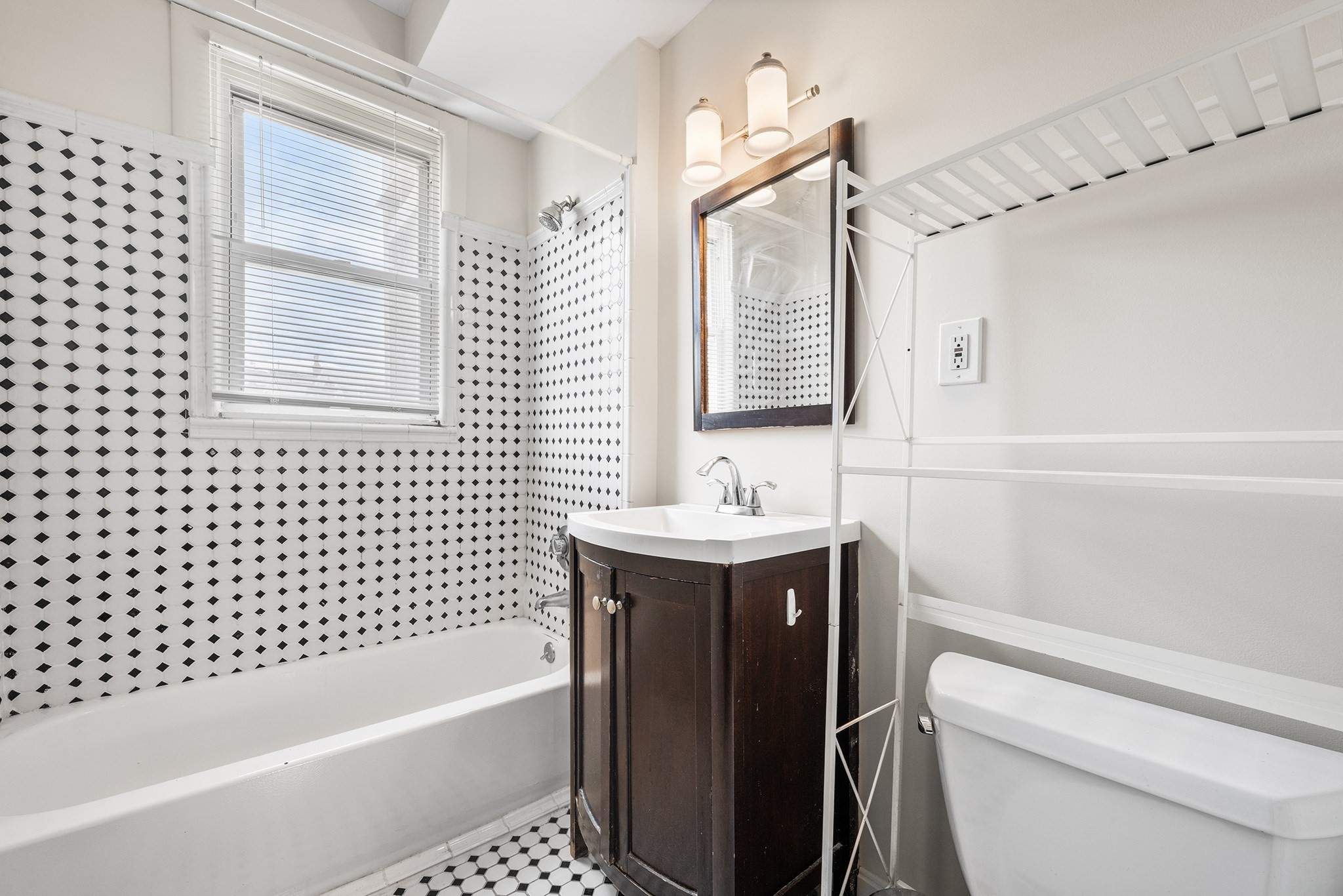 1738 Commonwealth Ave # 4 Property Photo 11