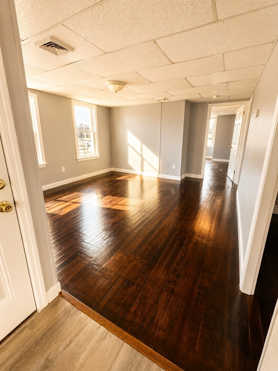 280 Ridge St Property Photo 7