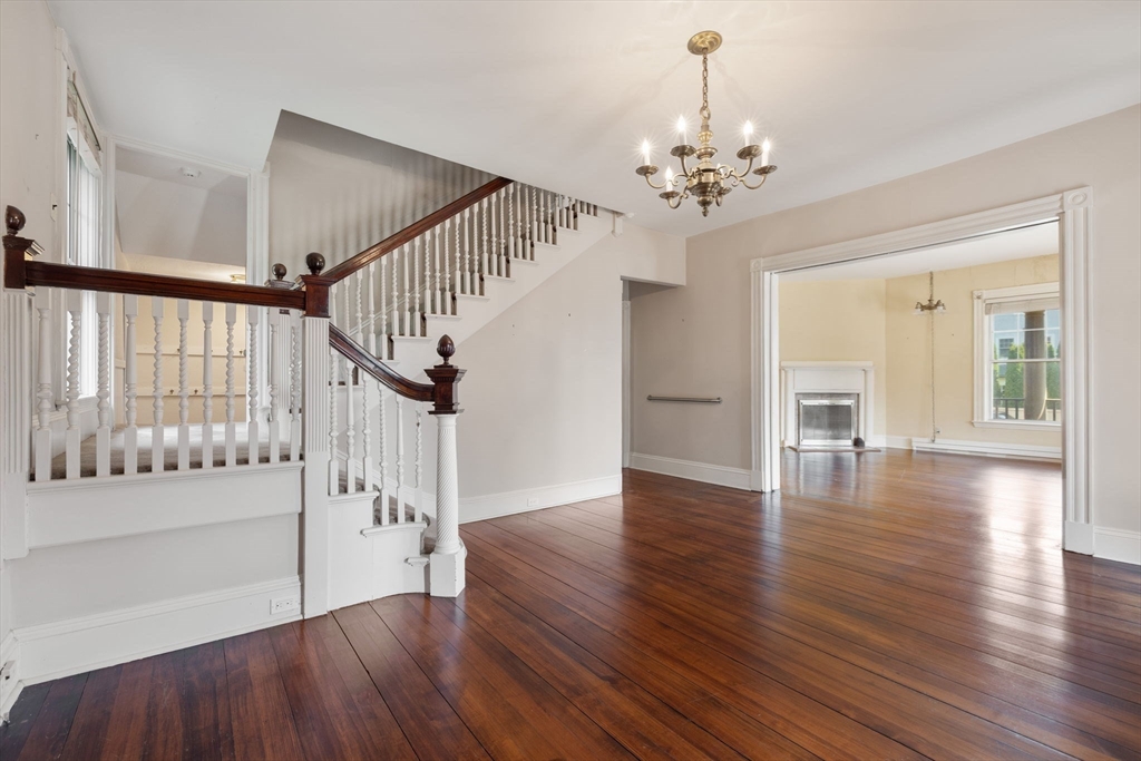 372 Ocean Avenue Property Photo 2