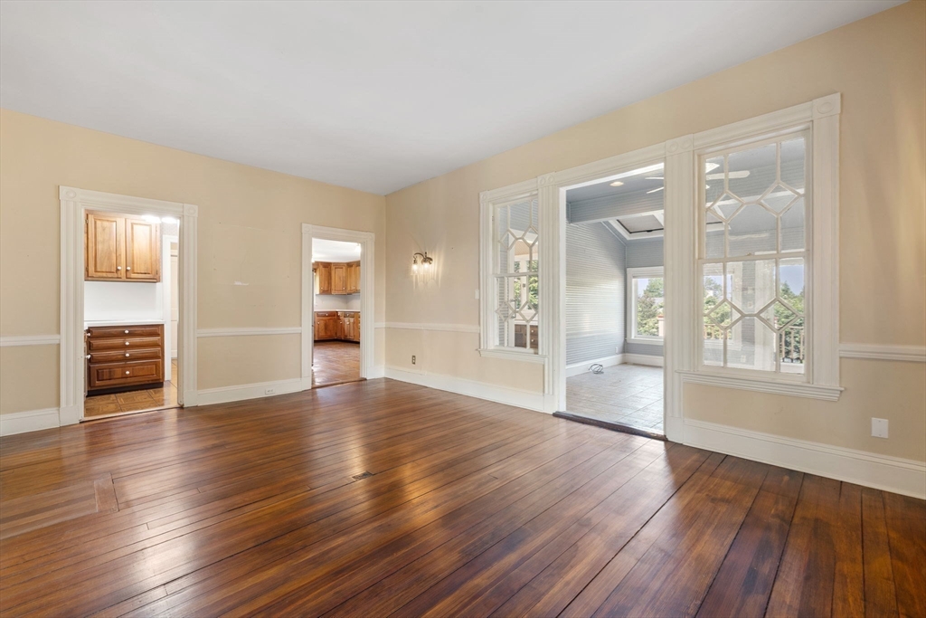 372 Ocean Avenue Property Photo 9