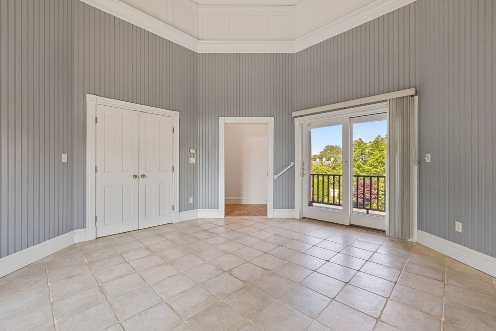 372 Ocean Avenue Property Photo 14