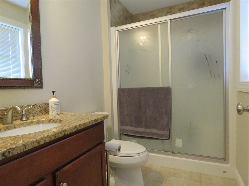 587 Tremont St Property Photo 22