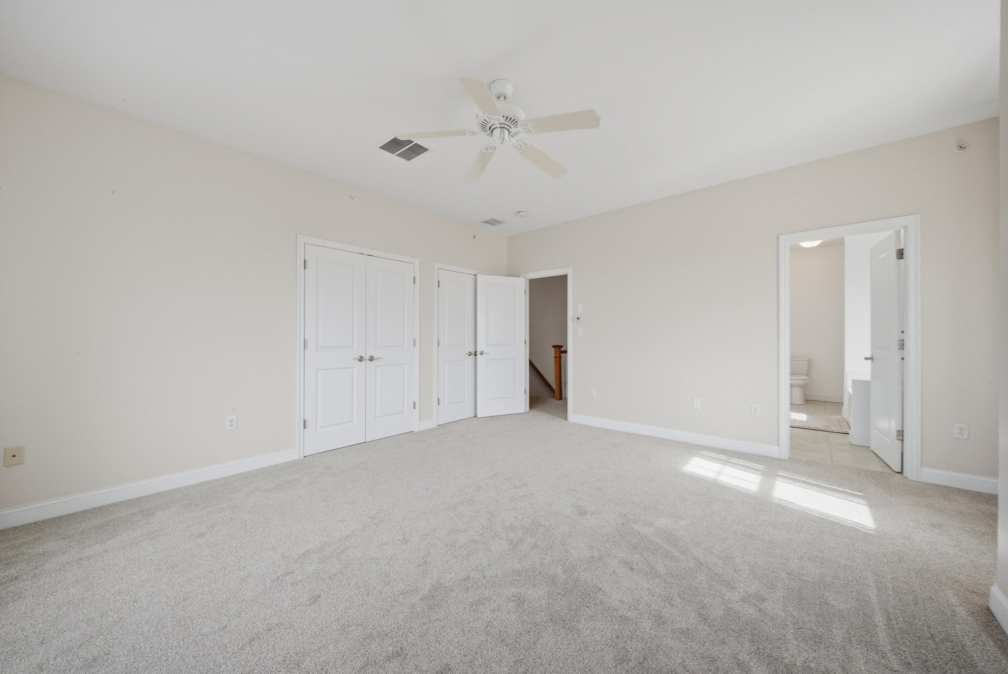 233 Beach Rd # A11 Property Photo 27