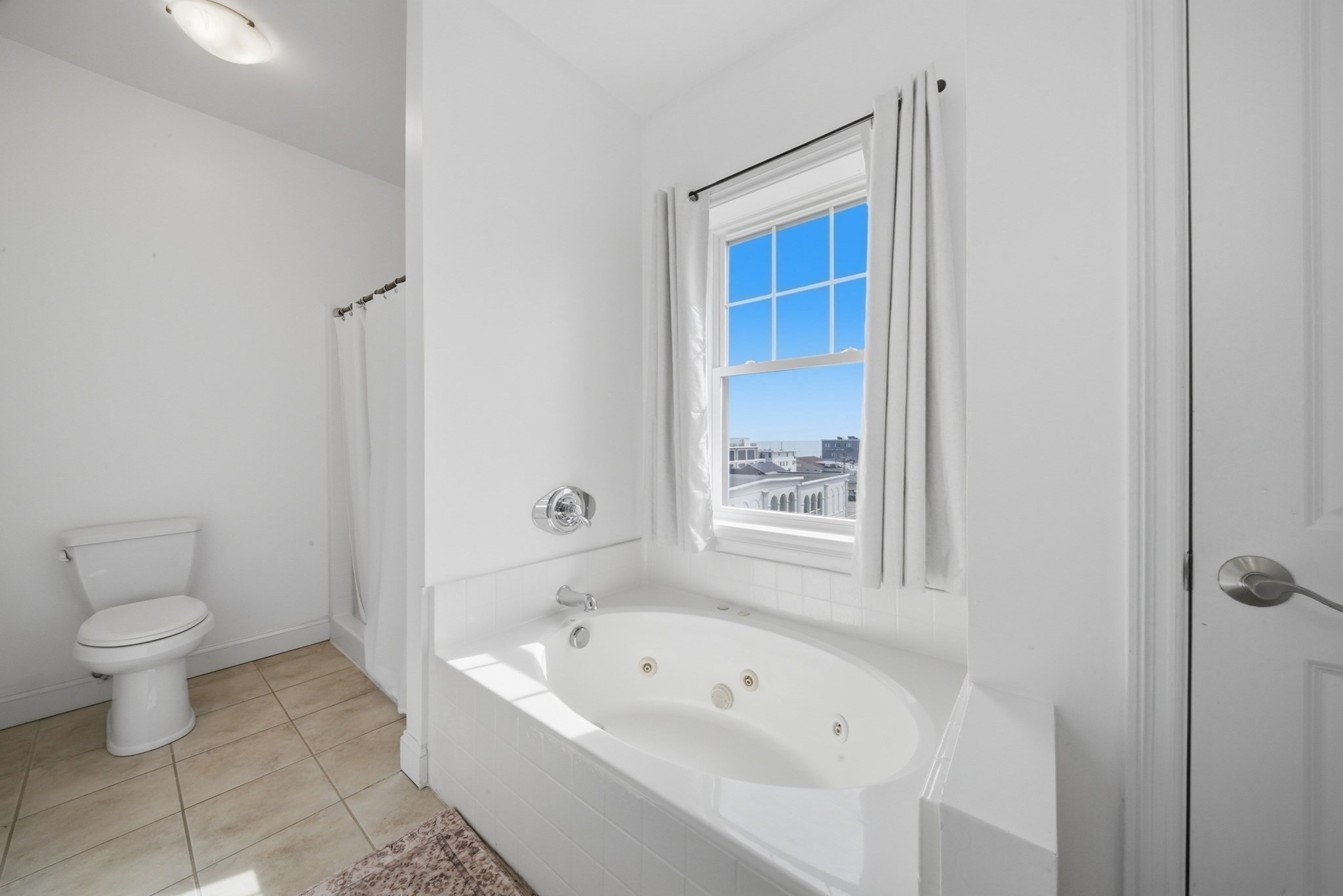 233 Beach Rd # A11 Property Photo 29