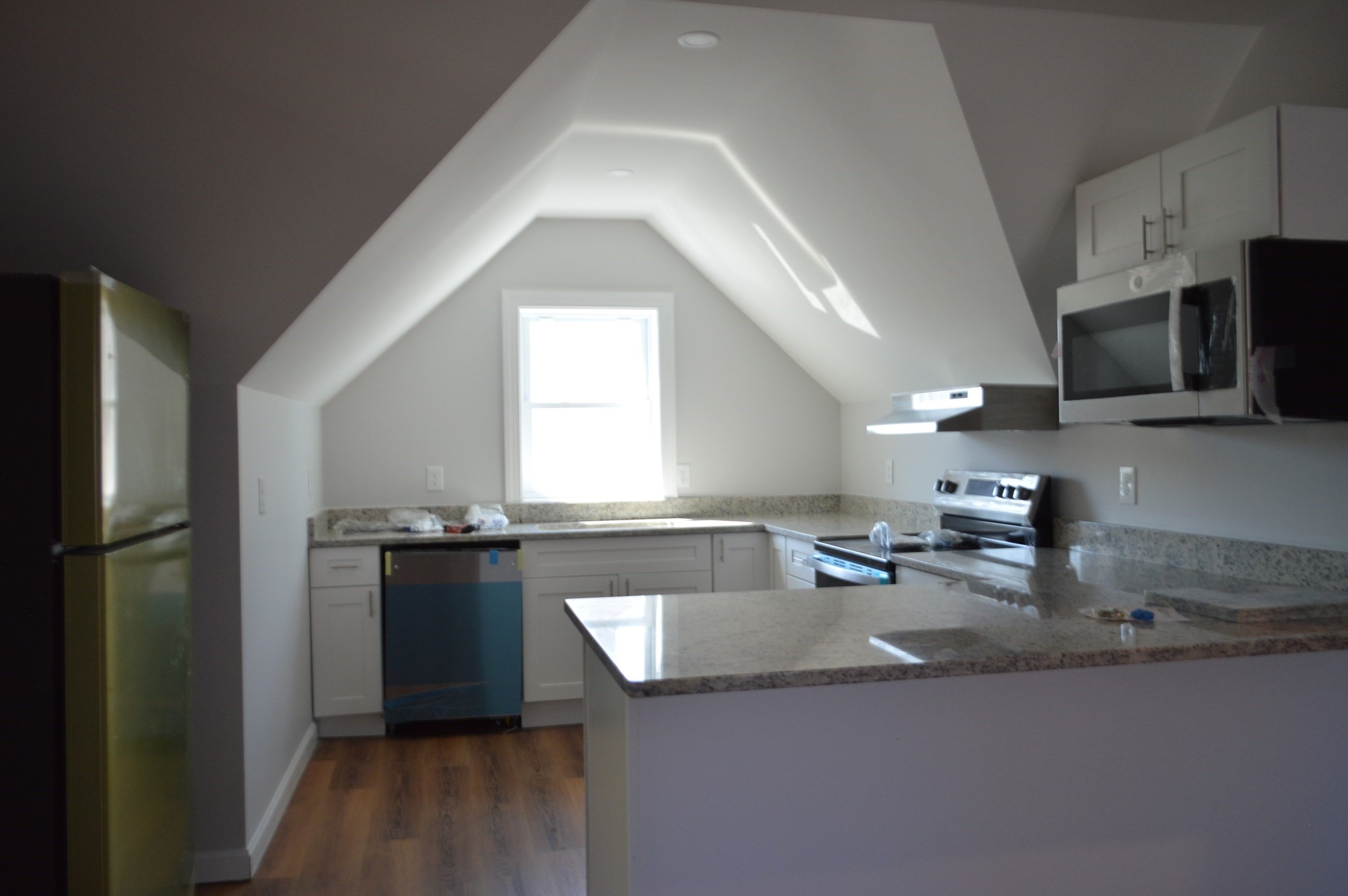 85 Richards Ave # 3 Property Photo 6