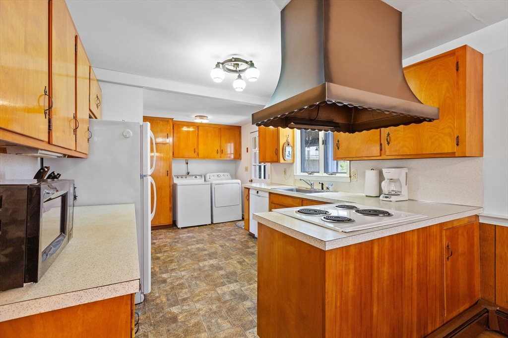1230 Massasoit Road Property Photo 18
