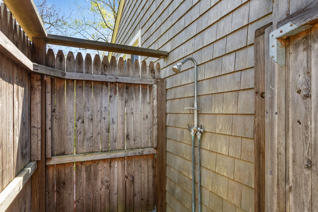 1230 Massasoit Road Property Photo 36