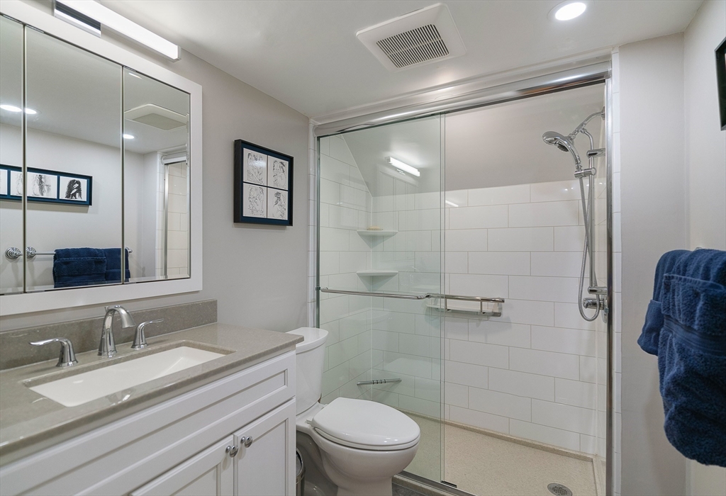 8 Ringgold St Property Photo 28