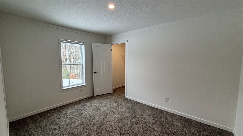 26 Pinrock Drive Property Photo 6