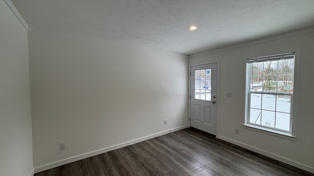 26 Pinrock Drive Property Photo 8