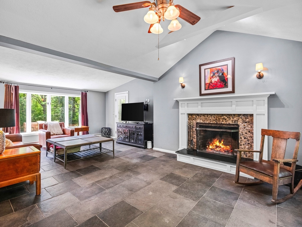 147 Bare Hill Road Property Photo 3