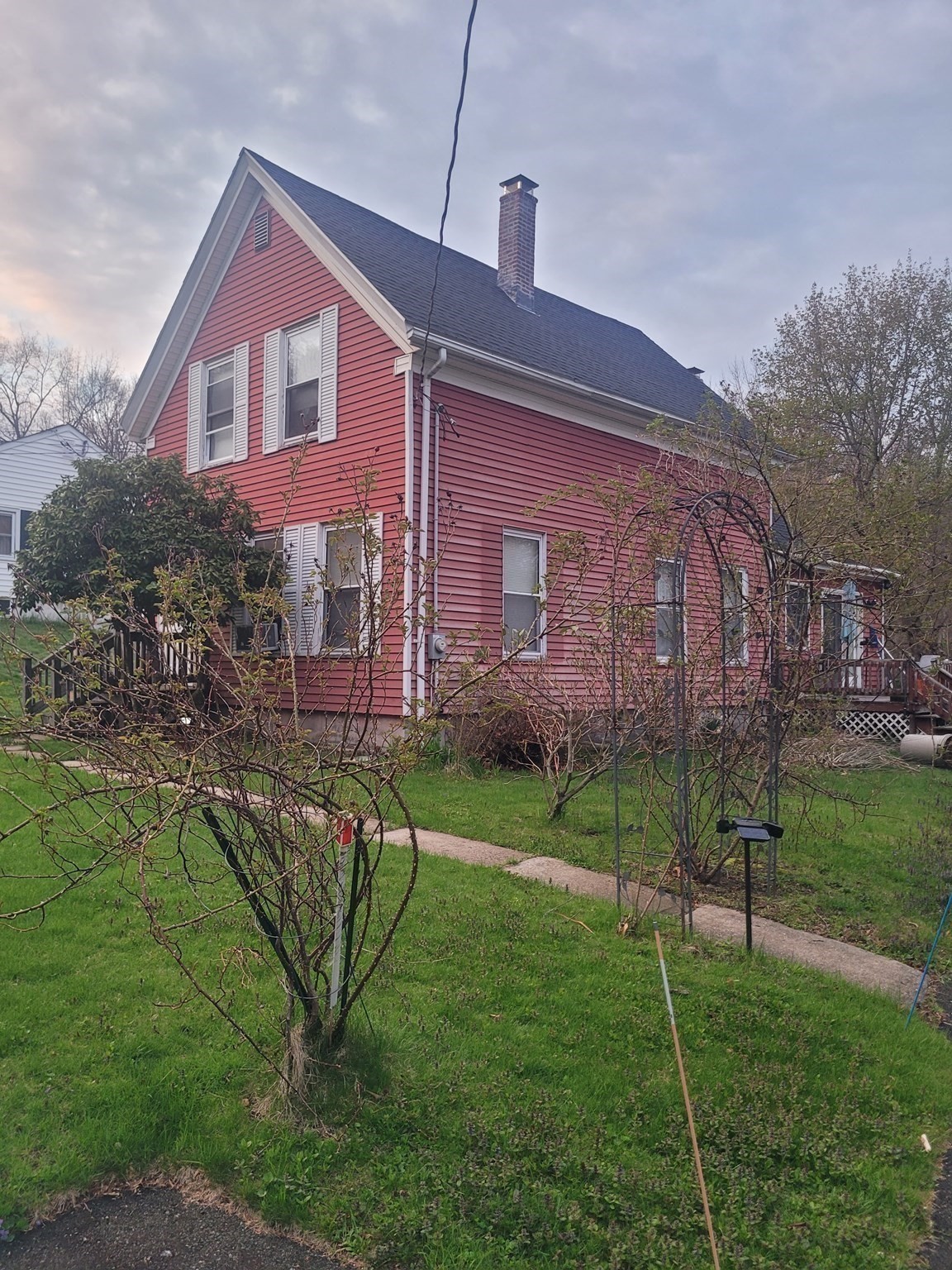 41 Linwood St Property Photo 4