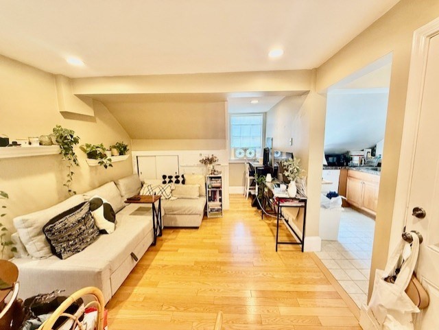 2 Derne # 5 Property Photo 1
