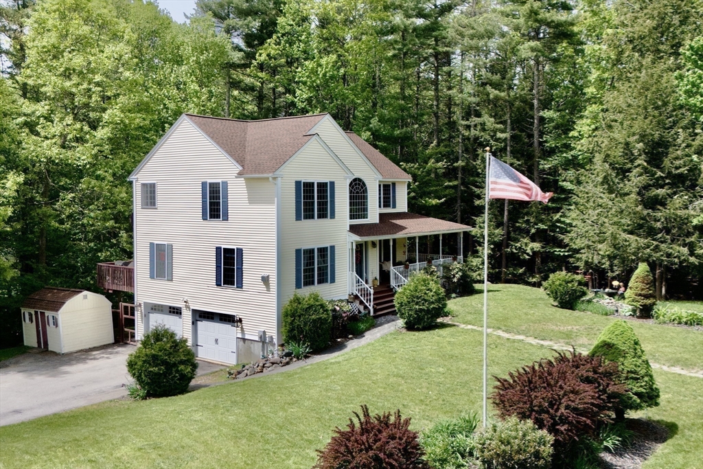 6 Loon Road Property Photo 1