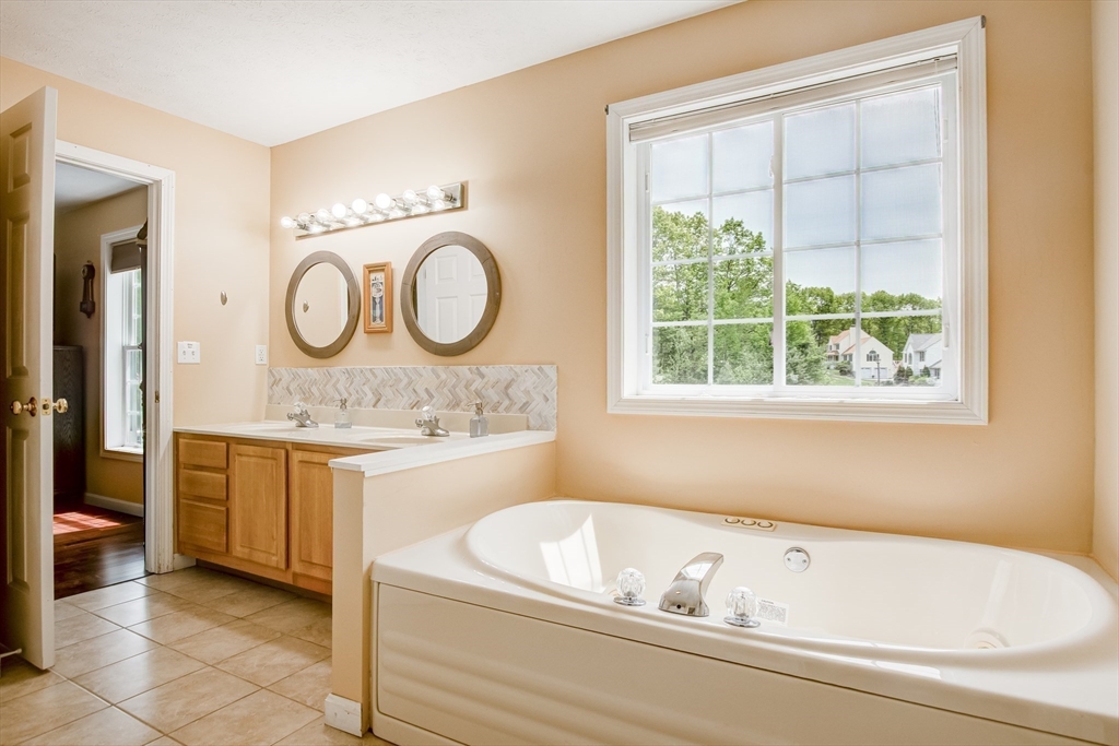6 Loon Road Property Photo 18