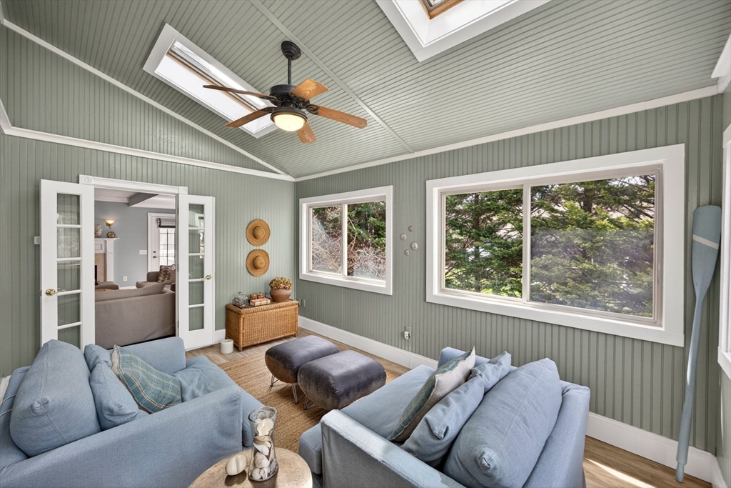 9 Beachway Road Property Photo 16
