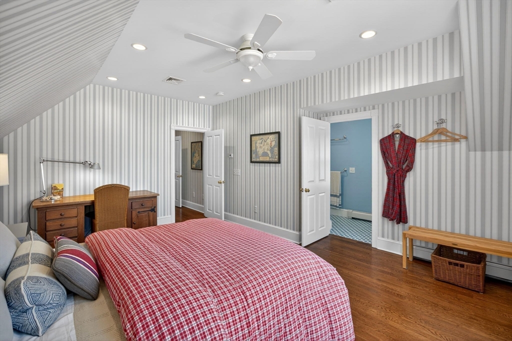 9 Beachway Road Property Photo 28