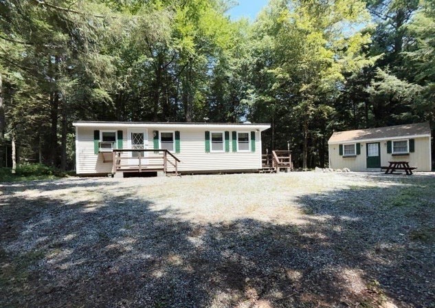 759 North Main Rd # J Property Photo 1