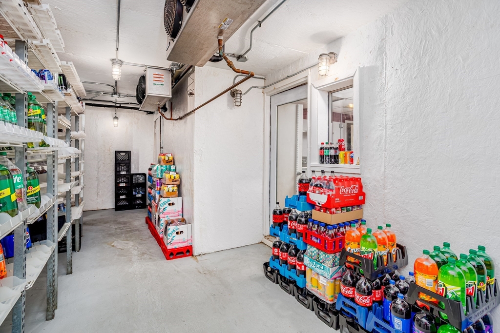 169 High Street Property Photo 16
