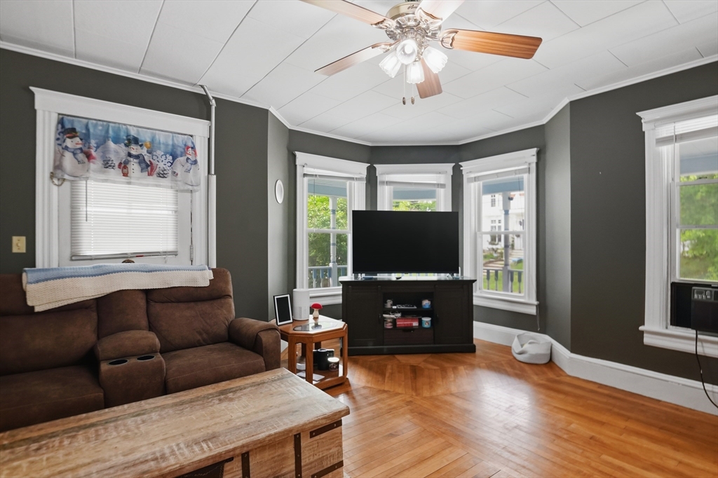 17 Bobs Hl Property Photo 9