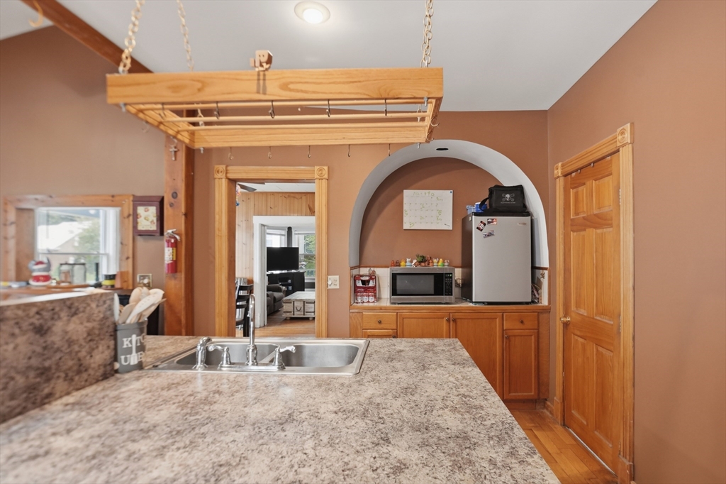 17 Bobs Hl Property Photo 18