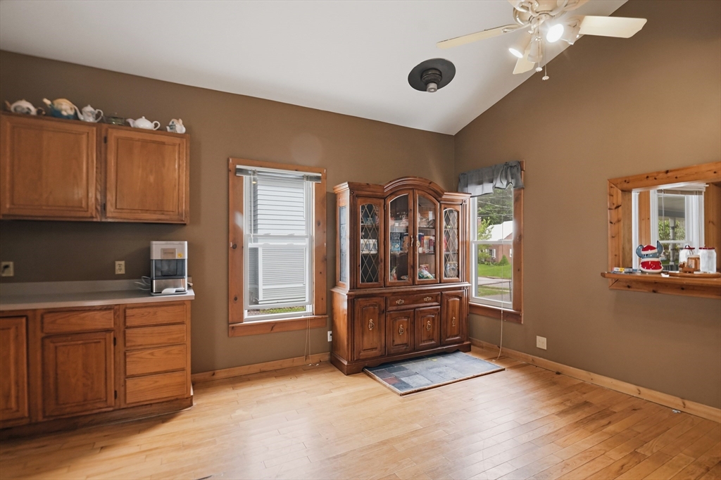 17 Bobs Hl Property Photo 20
