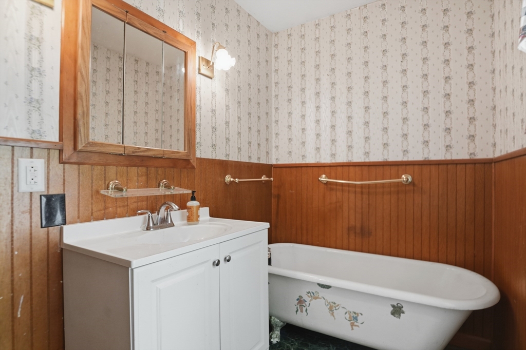 17 Bobs Hl Property Photo 34
